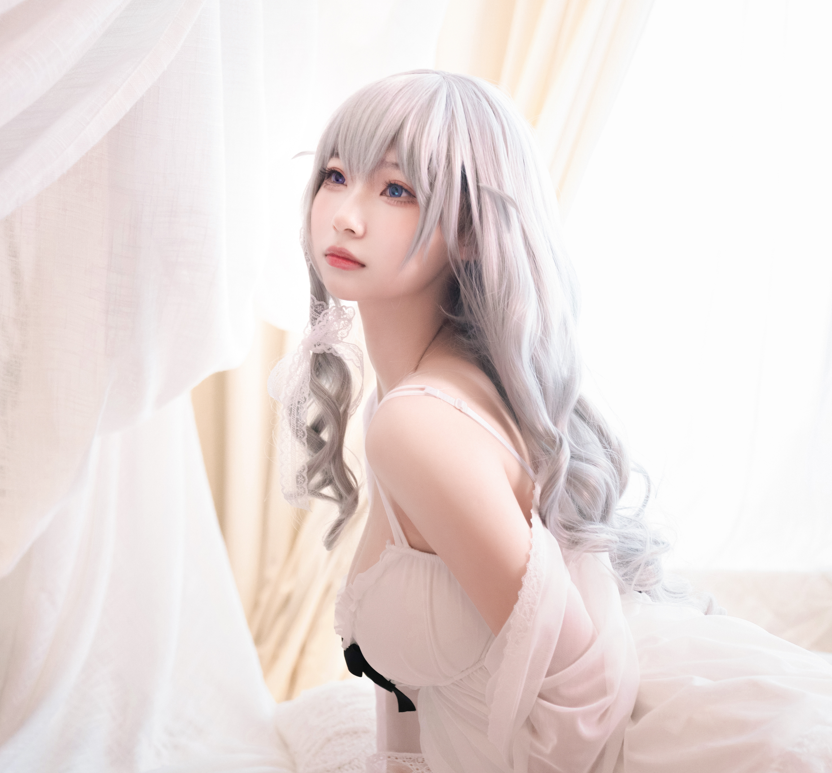 橙喵cosplay性感写真合集
